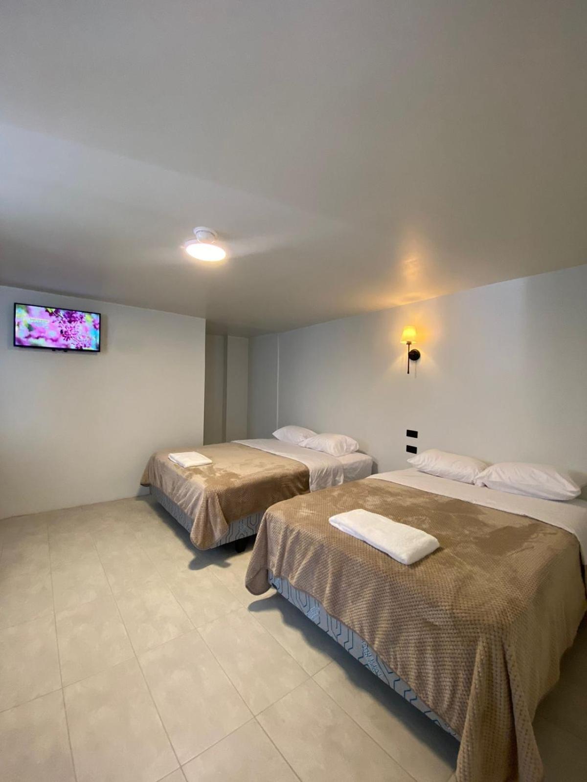 Hotel Bombay Baños Esterno foto